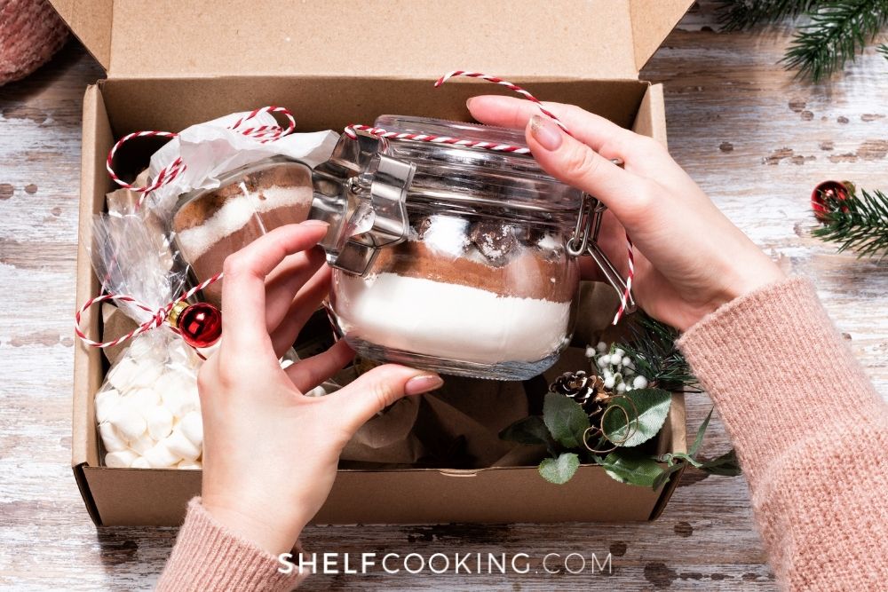 20 Homemade Food Gifts that are Easy and Cheap - Shelf Cooking